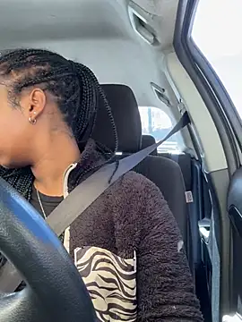 Your Paris online show from March 2025 06:33:02 PM