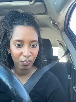 Your Paris online show from March 2025 07:32:01 PM