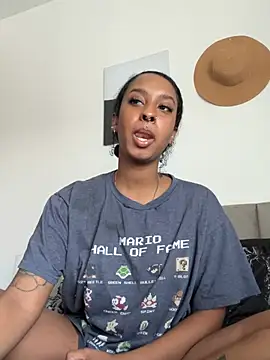 Your Paris online show from January 2026 05:50:01 PM