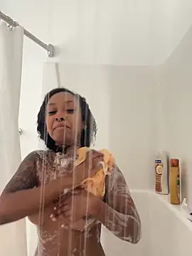 Your Paris online show from March 2026 01:33:02 AM