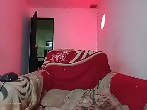 lucydreamm online show from October 2025 12:55:02 AM