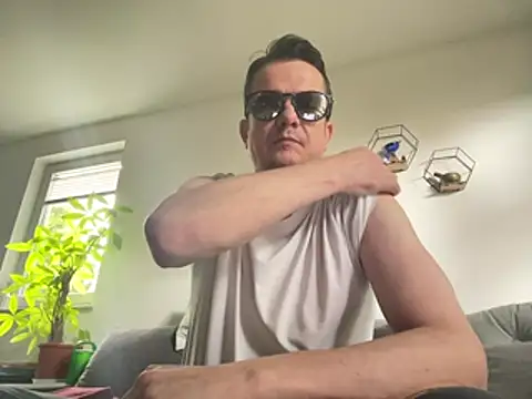 deskriptive online show from July 2026 07:15:02 AM
