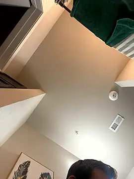 Snapshot of HungJeff6969 chatting on December 2024 09:24:01 PM HungJeff6969 online show from December 2024 09:24:01 PM