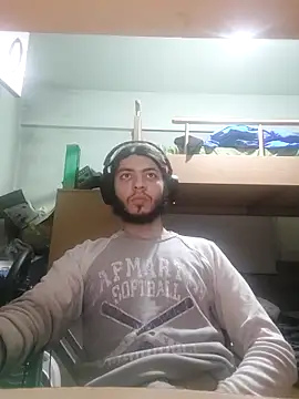 kleineid77 online show from February 2025 07:03:01 PM