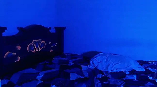 isaaclatino online show from December 2024 02:59:01 AM