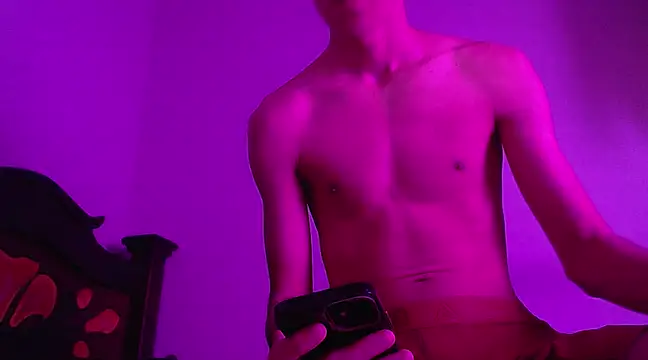 isaaclatino online show from December 2024 05:29:02 AM