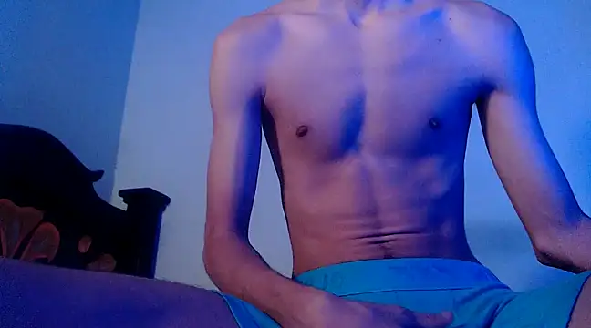 isaaclatino online show from February 2025 04:47:01 AM