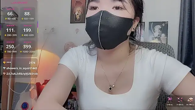 Snapshot of Berrysweet_68 chatting on March 2025 05:22:01 PM Berrysweet 68 online show from March 2025 05:22:01 PM