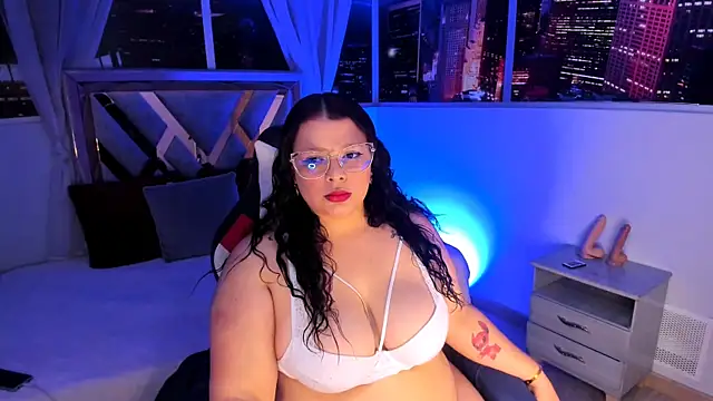 Sheryl Hamilton online show from January 2025 12:32:02 PM