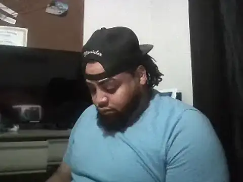 Snapshot of tankedqual4046 chatting on December 2024 02:19:02 AM tankedqual4046 online show from December 2024 02:19:02 AM