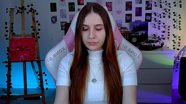 AliceCharmy online show from September 2025 10:05:02 AM