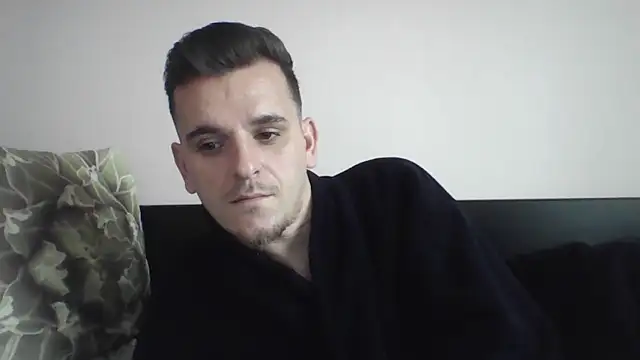 Huge cock22cm online show from March 2025 12:34:01 PM