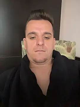 Huge cock22cm online show from April 2026 09:32:02 AM