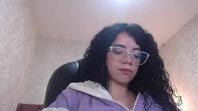 EmmaCowperr online show from January 2025 07:31:02 AM