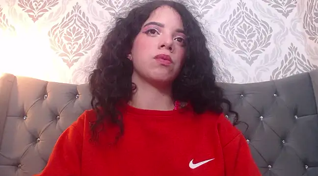 EmmaCowperr online show from February 2025 04:16:02 PM