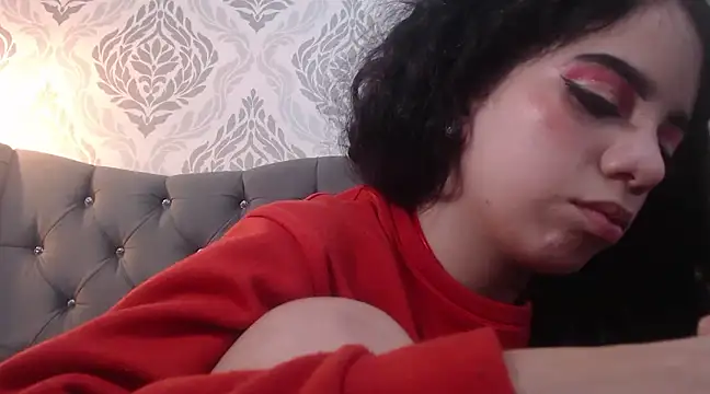 EmmaCowperr online show from March 2025 05:50:02 PM