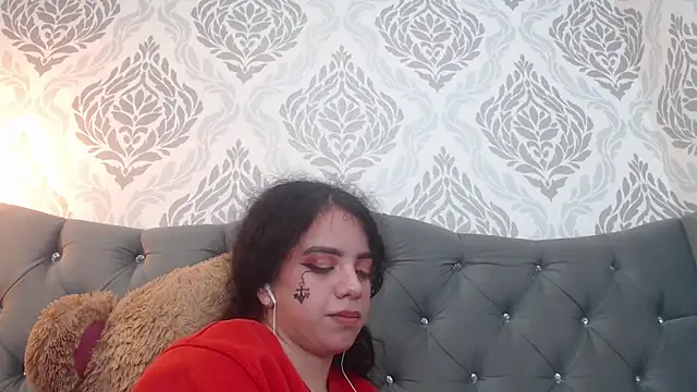 EmmaCowperr online show from March 2025 05:57:01 PM