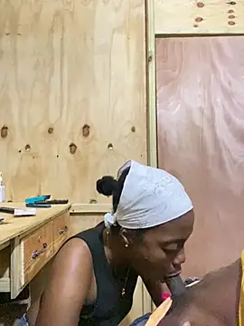 NillaMontana online show from January 2025 02:32:01 PM