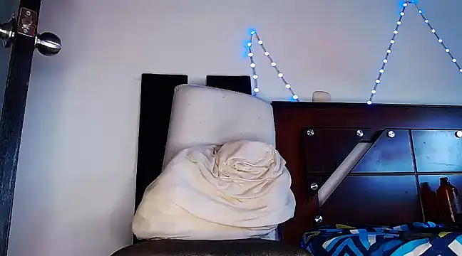 DanteSantoro online show from January 2025 07:05:01 PM