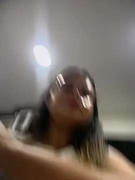 melanny10 online show from February 2026 07:12:01 AM