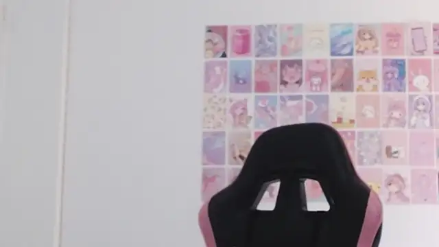 Snapshot of Emily_Guerra1 chatting on October 2025 05:04:02 PM Emily Guerra1 online show from October 2025 05:04:02 PM