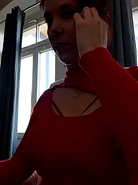 Snapshot of Loona-Lexxington chatting on December 2024 11:32:02 AM Loona-Lexxington online show from December 2024 11:32:02 AM