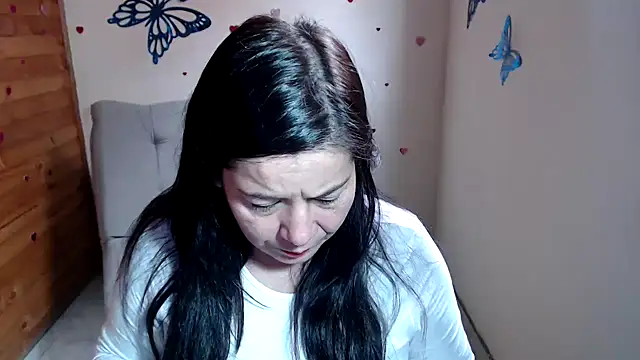 Snapshot of lilisa777 chatting on November 2025 05:23:01 PM lilisa777 online show from November 2025 05:23:01 PM