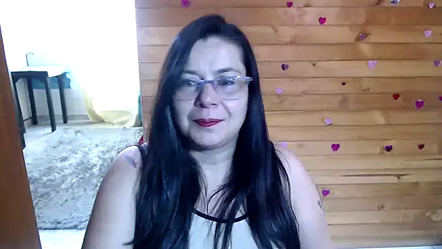 Snapshot of lilisa777 chatting on November 2025 06:06:02 PM lilisa777 online show from November 2025 06:06:02 PM