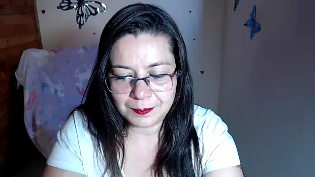 lilisa777 online show from April 2026 10:37:02 PM