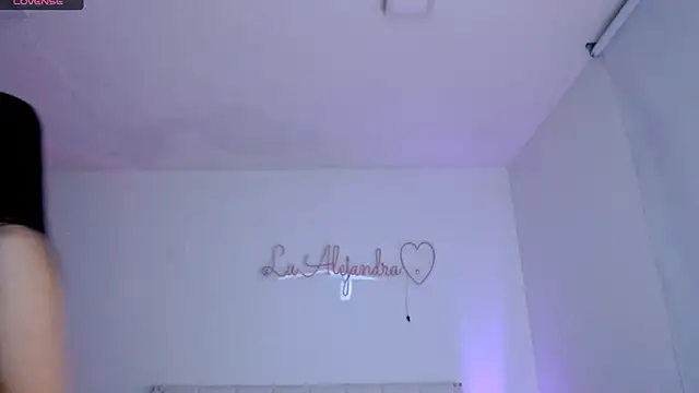 alee lenoxx online show from November 2025 10:50:02 AM