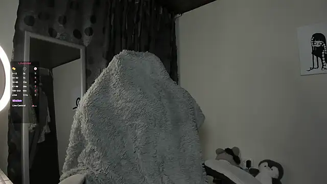 Snapshot of satanbabee chatting on February 2025 12:31:02 AM satanbabee online show from February 2025 12:31:02 AM