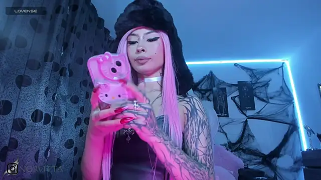 Snapshot of satanbabee chatting on October 2025 11:20:02 PM satanbabee online show from October 2025 11:20:02 PM