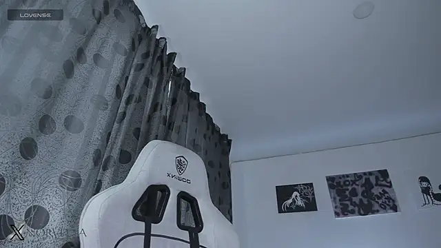 satanbabee online show from December 2025 09:43:02 PM