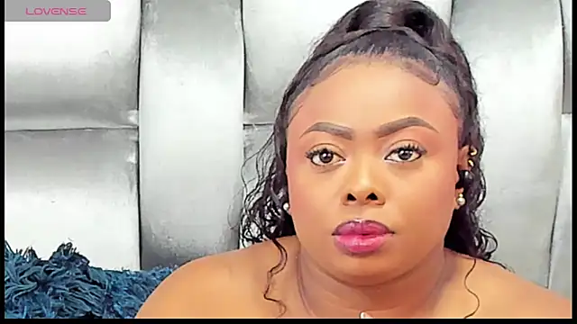 CamilaBenitez online show from March 2026 12:23:02 AM