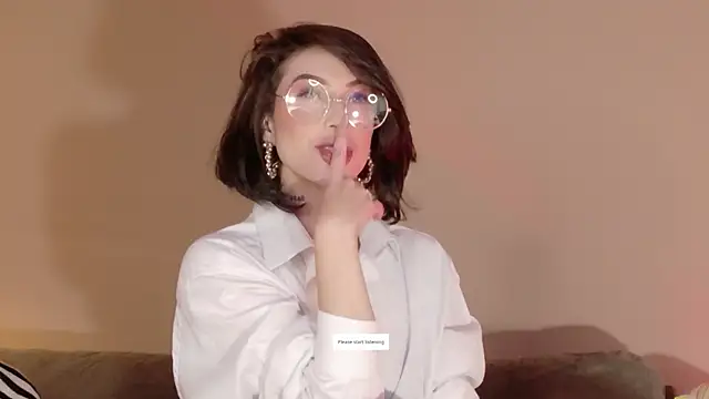 Hannah Borbon online show from March 2026 03:32:01 AM