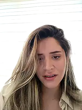 maliciaworld online show from December 2024 08:40:02 PM