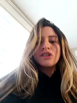 maliciaworld online show from January 2025 06:32:02 PM