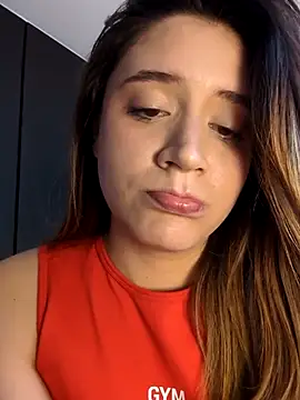 maliciaworld online show from December 2025 07:51:01 PM