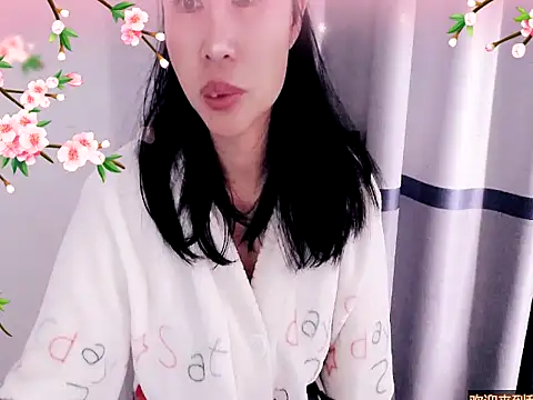 xiaoxuer online show from December 2024 06:34:01 AM