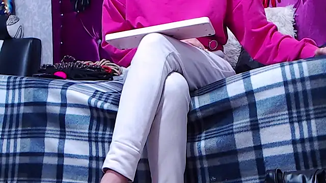 AyshaScott online show from February 2025 12:17:02 PM