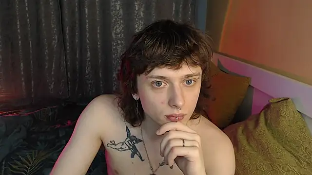 axxxturel online show from November 2025 12:32:01 AM