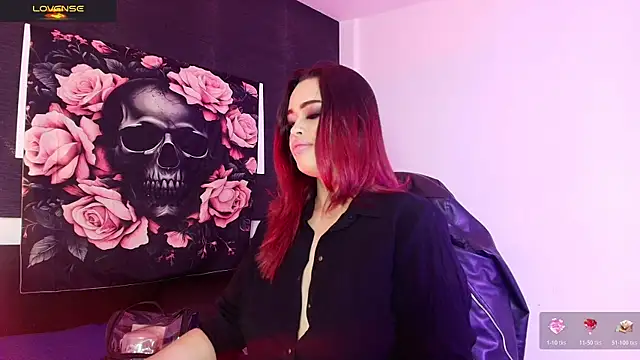 EvaaFoxxy1 online show from January 2026 12:00:01 PM