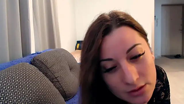 Snapshot of Helen_Adams_ chatting on June 2026 05:16:01 AM Helen Adams online show from June 2026 05:16:01 AM