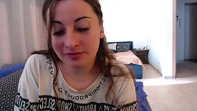 Snapshot of Helen_Adams_ chatting on June 2026 05:23:02 AM Helen Adams online show from June 2026 05:23:02 AM