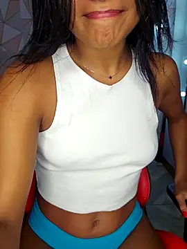 moreninhasilva online show from February 2026 10:55:01 PM