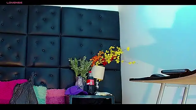 Snapshot of Daniela_Pink_ chatting on June 2026 08:00:02 PM Daniela Pink online show from June 2026 08:00:02 PM