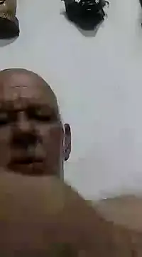 FabiQuilmes online show from January 2025 12:20:01 AM