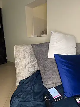 CarlaBeckky online show from October 2025 07:28:01 AM