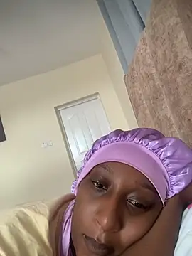 CarlaBeckky online show from June 2026 06:37:02 AM