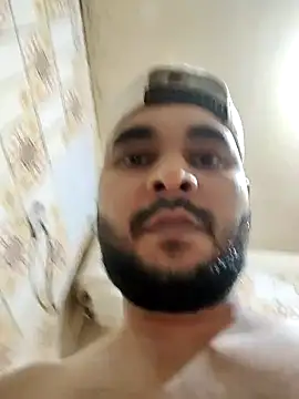 Magicman09xh online show from February 2026 04:27:02 PM